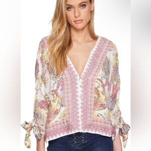 Free People Catch Me If You Can Blouse size MED